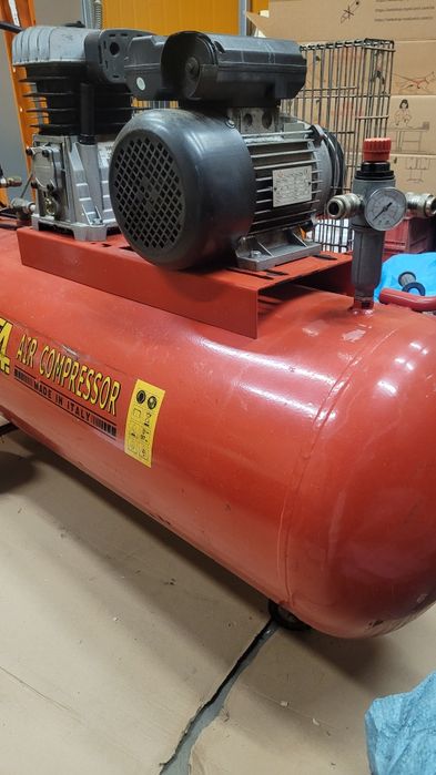 Kompresor 150l włoski