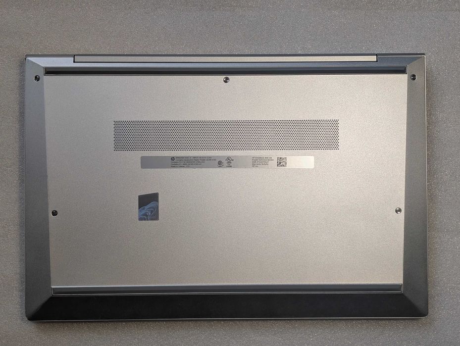 Ноутбук HP EliteBook 845 G8 , 14" FHD IPS Ryzen 3 PRO 5450u 16GB 256GB