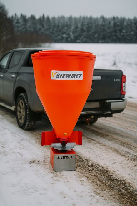 Solarka piaskarka posypywarka 12v