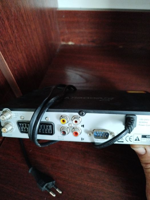 Продам спутникове телебачення