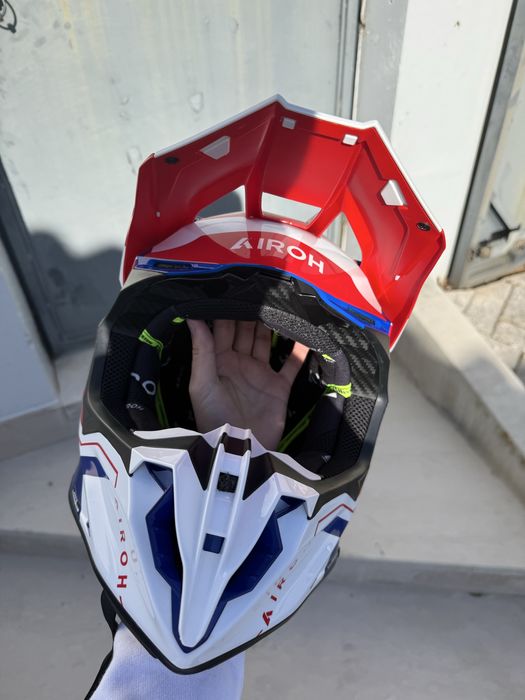 Capacete airoh twist 3