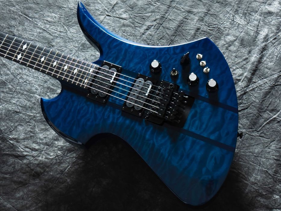 B.C. Rich Mockingbird ST Trans Blue 2006