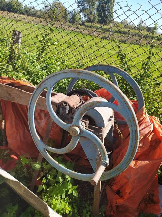 Січкарня б/у  у робочому стані