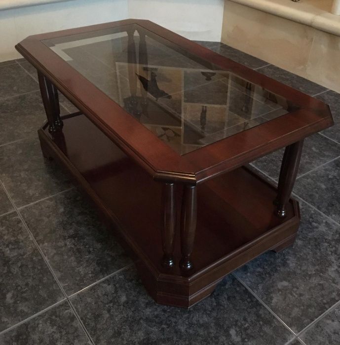 Mesa de centro em mogno