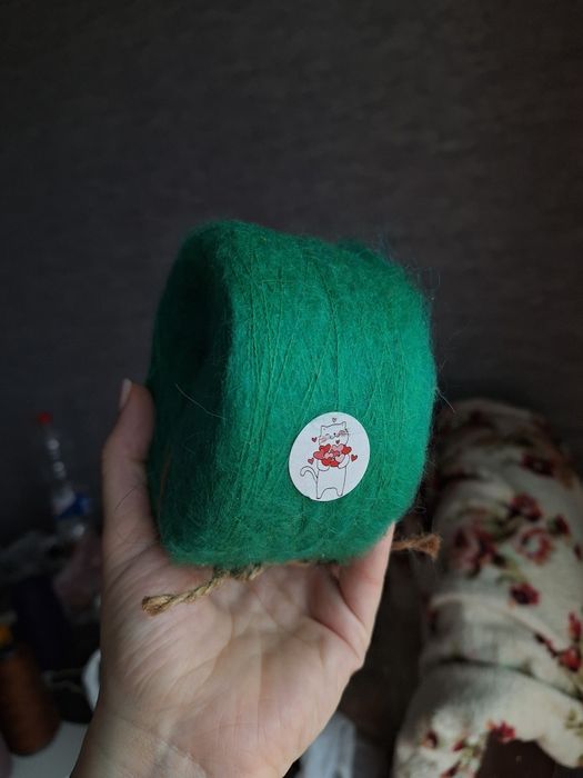 Пряжа для в'язання мохер