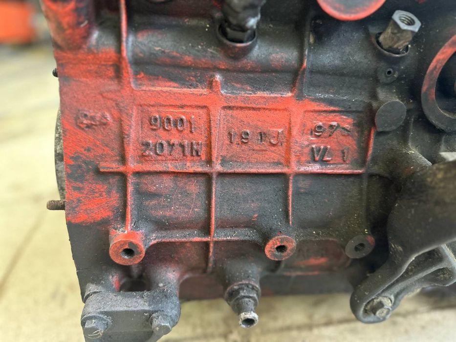 Двигун jeep cerokee 2.5td xj