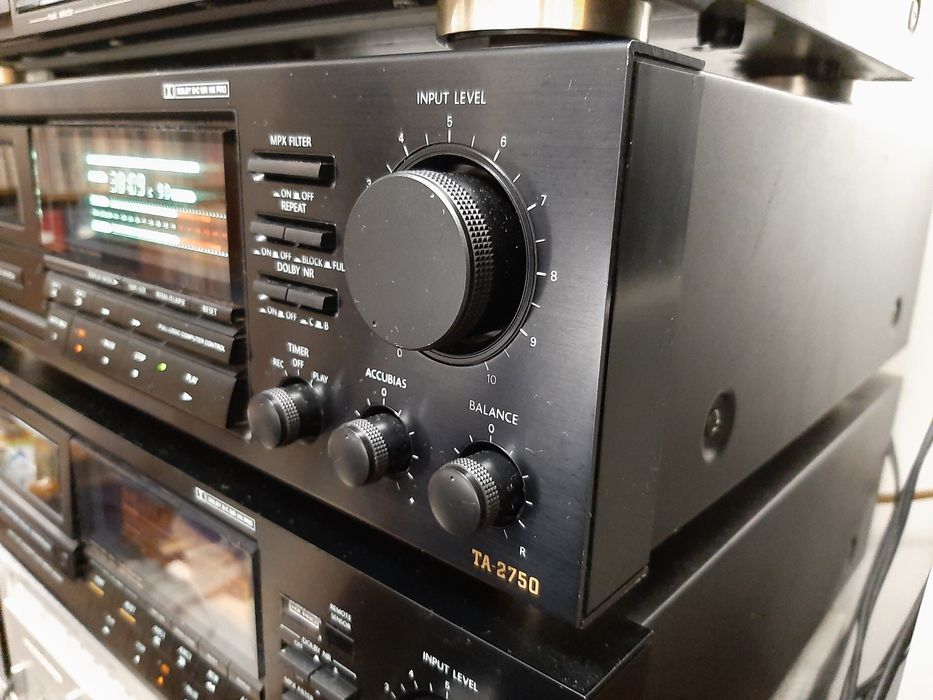 ONKYO INTEGRA TA 2750 RI deck cassetes top