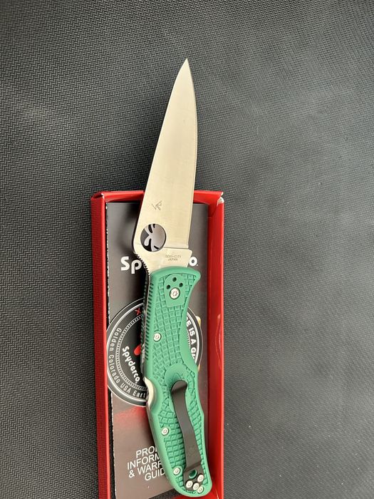 Нова Spyderco endura