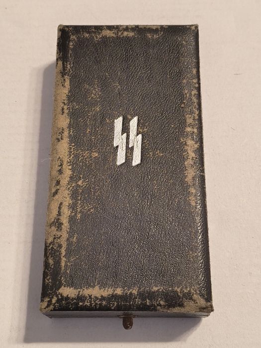 Militaria Medalha de 12 anos em  estojo das SS