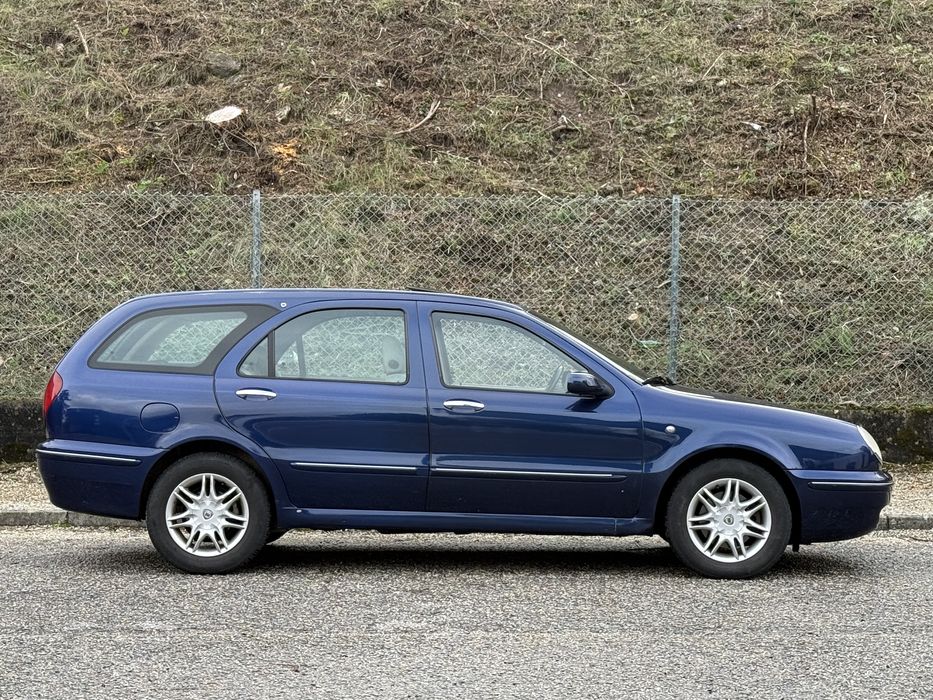 Lancia Lybra 1.9 JTD
