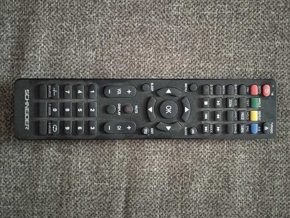 TV led Schneider 32" com comando remoto