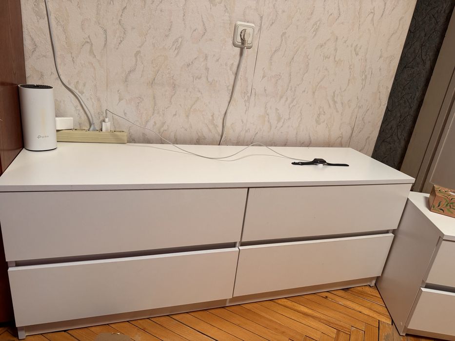 Комод  з тумбочками