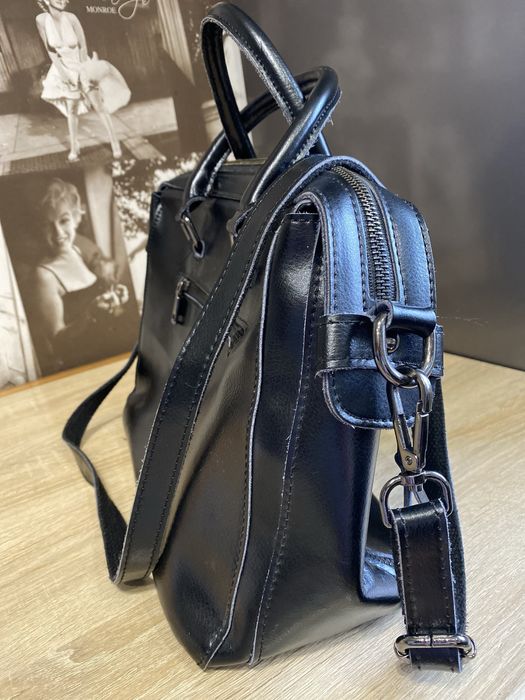 Сумка жіноча чорна з гладкої шкіри