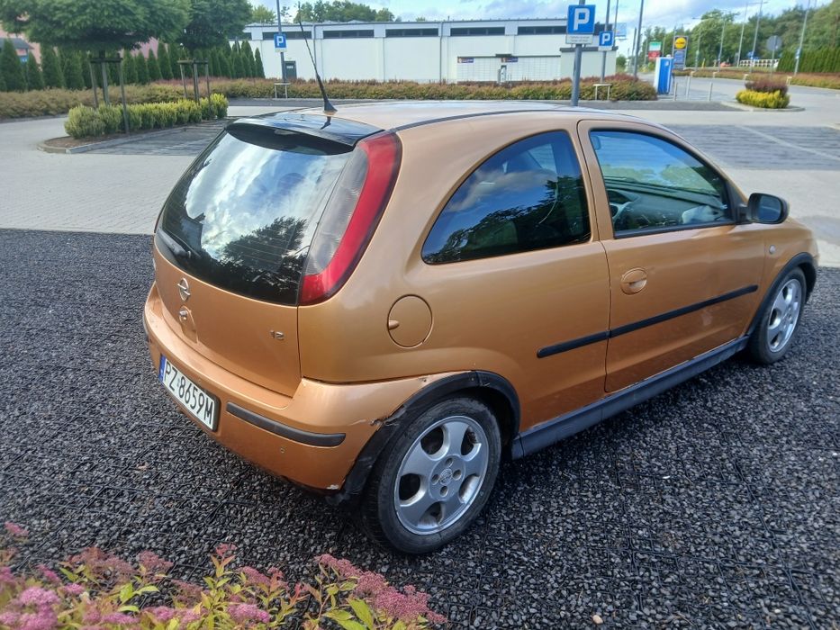Sprzedam Opla Corse 1.2 Benzyna  2004r