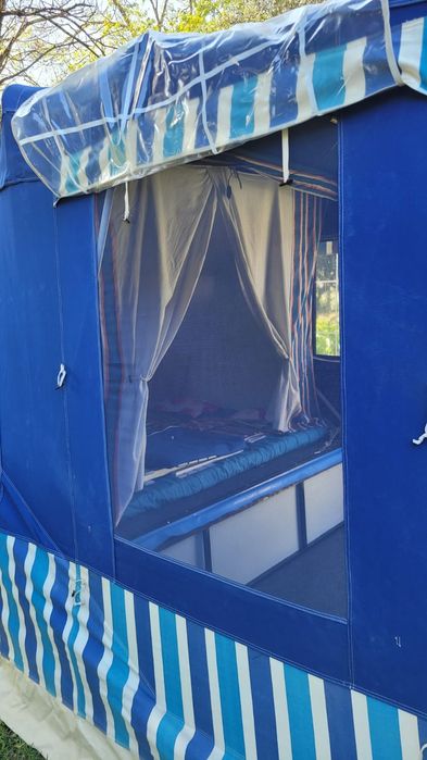 Atrelado Tenda em excelentes condições