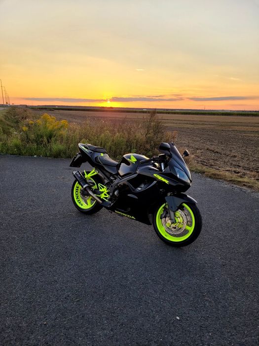 Honda CBR 600 F4i sport