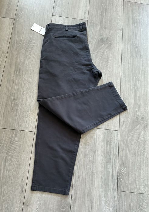 Szare spodnie Jack & Jones 40/32, klasyczny krój, nowe z metką