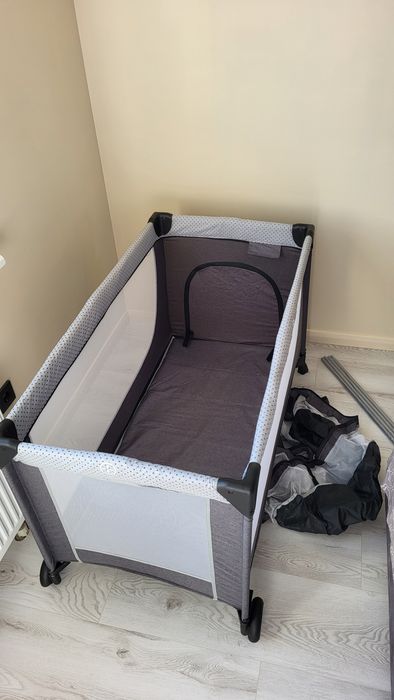 Ліжечко-манеж Kinderkraft Leody