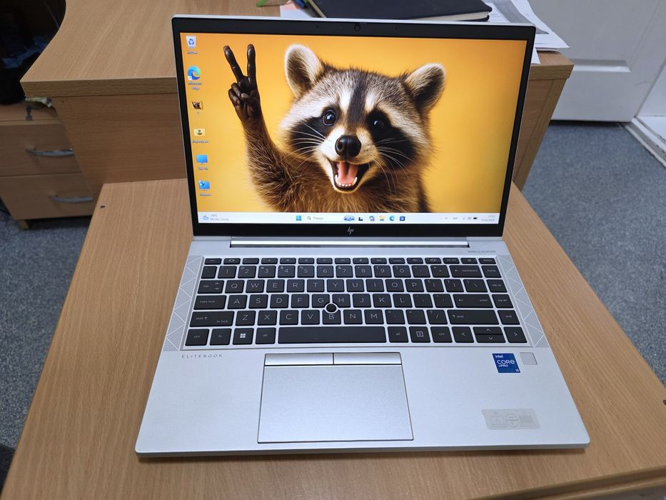 Потужний IRIS XE HP EliteBook 840 G8 14 i5-1135G7 16GB/256GB FHD IPS