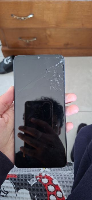2 Telemóveis (Samsung + Honor) para peças ou reparo | 64GB + 128GB | Tela danificada
