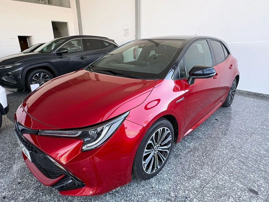Toyota Corolla 1.8 Hybrid Square Collection