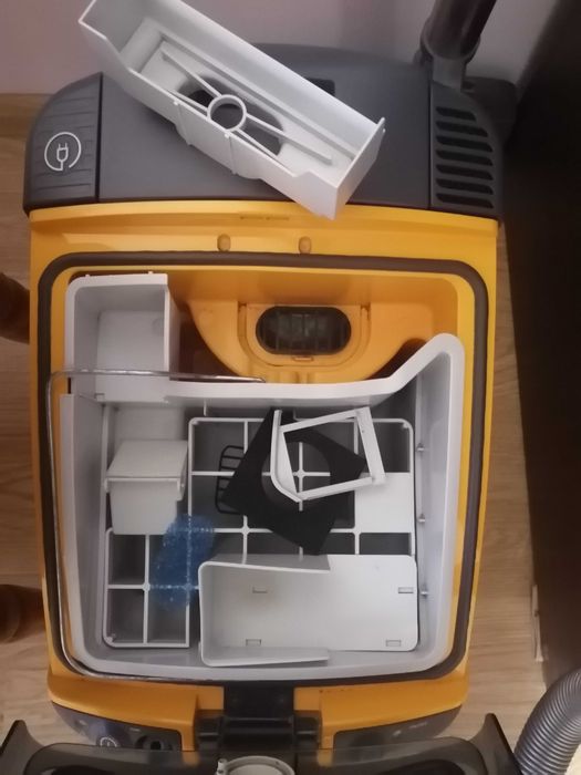 Продаж пилососу Thomas