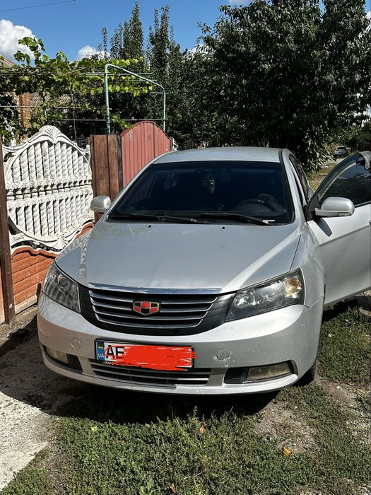Geely emgrand ec7
