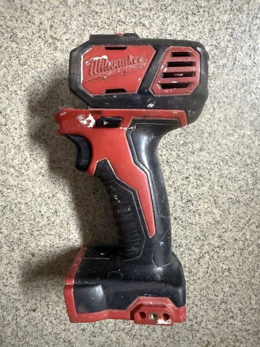 Obudowa, wlacznik, przełącznik obrotów wkrętarki molwaukee