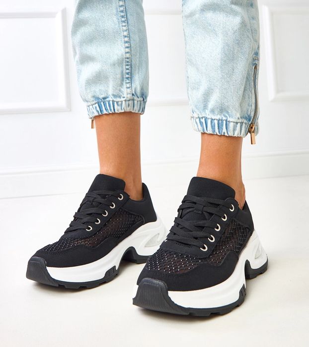Czarne sneakersy na platformie z cyrkoniami Inga