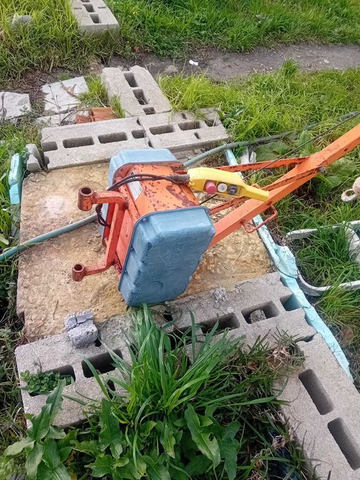 Grueta usada com balde