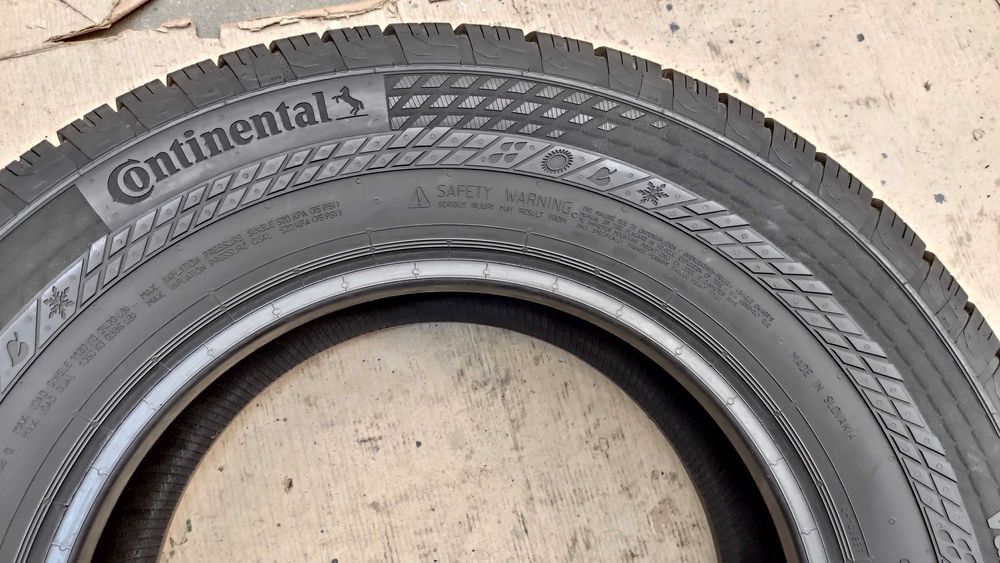 Шини 225/70R15C Continental. стан нових Всесезонні
