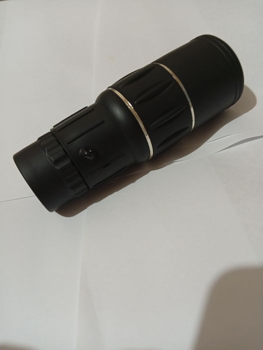 Монокуляр Bushnell 16x52
