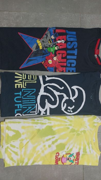 Tshirts de menino,  8 anos.