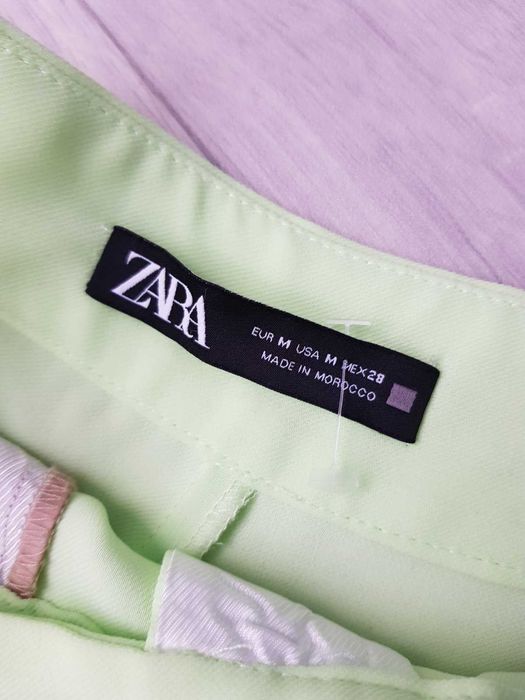 Жіночі штани Zara розмір М