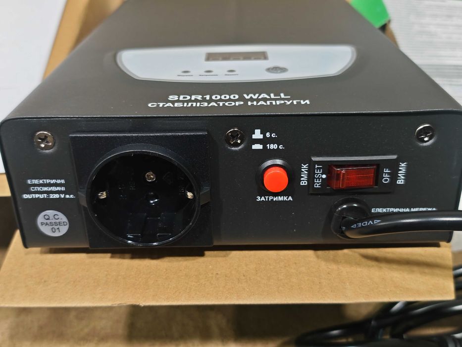 Новий Стабілізатор напруги 1000ВА 600Вт Стабилизатор напряжения