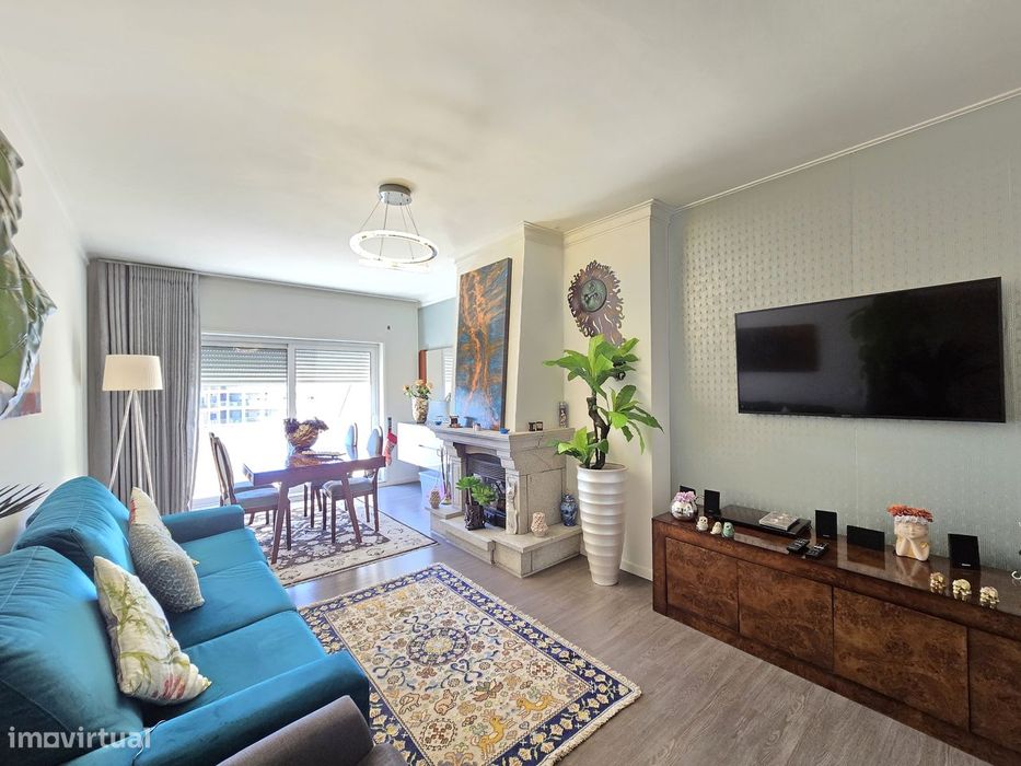 Apartamento T2 remodelado no centro, a 200m do Arco da Porta Nova — Braga (Maximinos, Sé E Cividade), Braga