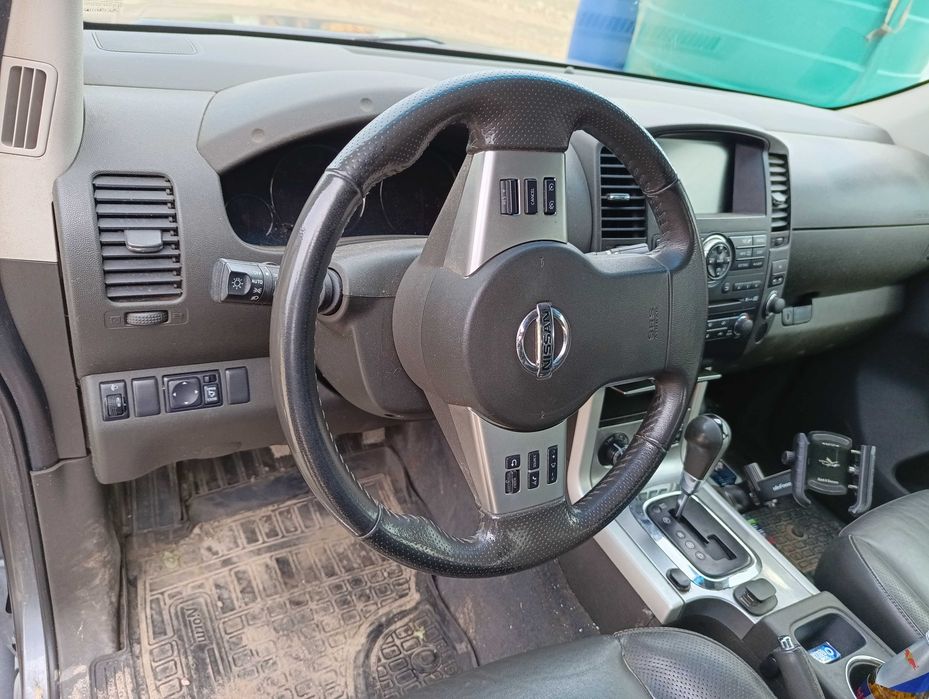 Nissan Navara 3.0 V6 dCi