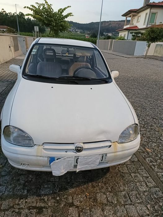 Opel corsa comercial