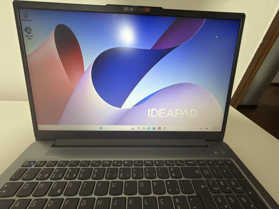 Ideapad slim 3 15amn8