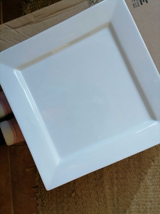 oportunidade 25€ Lote de loiças e copos diversos