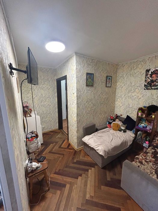 Продам євро 2 кімнатну квартиру.Буча ву.Тарасівська. Держ.програми