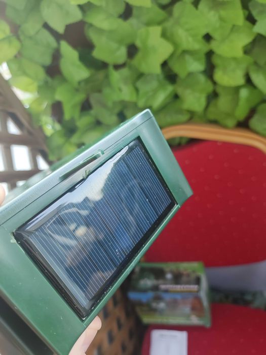 Odstraszacz Solarny ultradźwiękowy zwierząt ptaków na ptaki krety LED