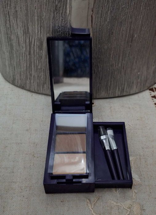 Kit de Sobrancelhas da Oriflame