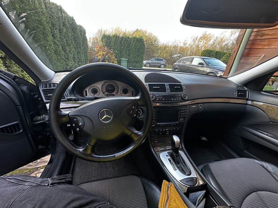 Wynajem Mercedes E klasa W211