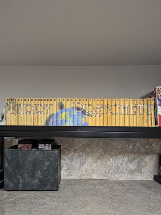 Terry Pratchett Wielka Kolekcja Świata Dysku tomy 1-40 Twarda oprawa