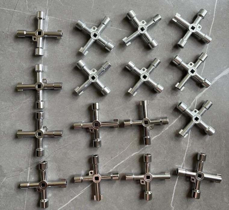 Ключ специальный УЗ,а также для электрошкафов