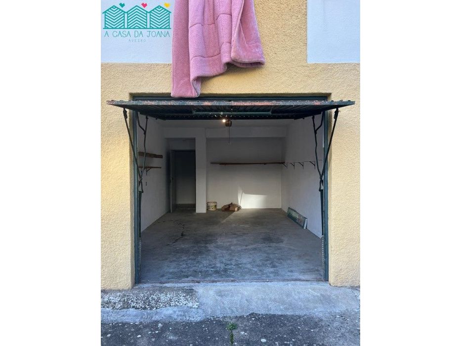 Apartamento T3 com garagem em Coimbra