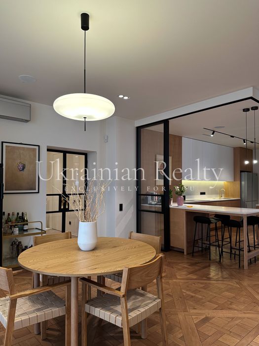 Продаж квартири з терасою 250 м²  ЖК A-52. Січових Стрільців, 44а