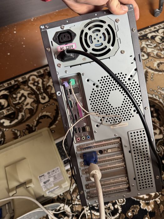 Компьютер для серфинга в интернете. Комплект