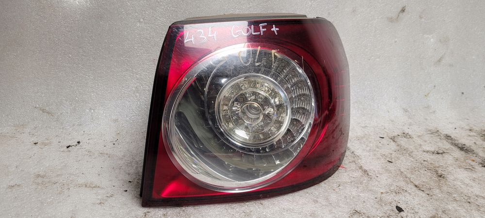 lampa prawy tył golf plus 5m0945095 europa
